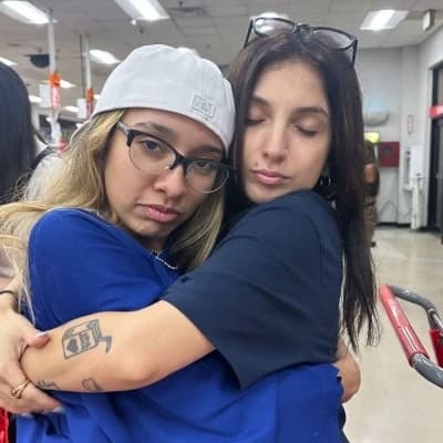 Angie y alondra thumbnail
