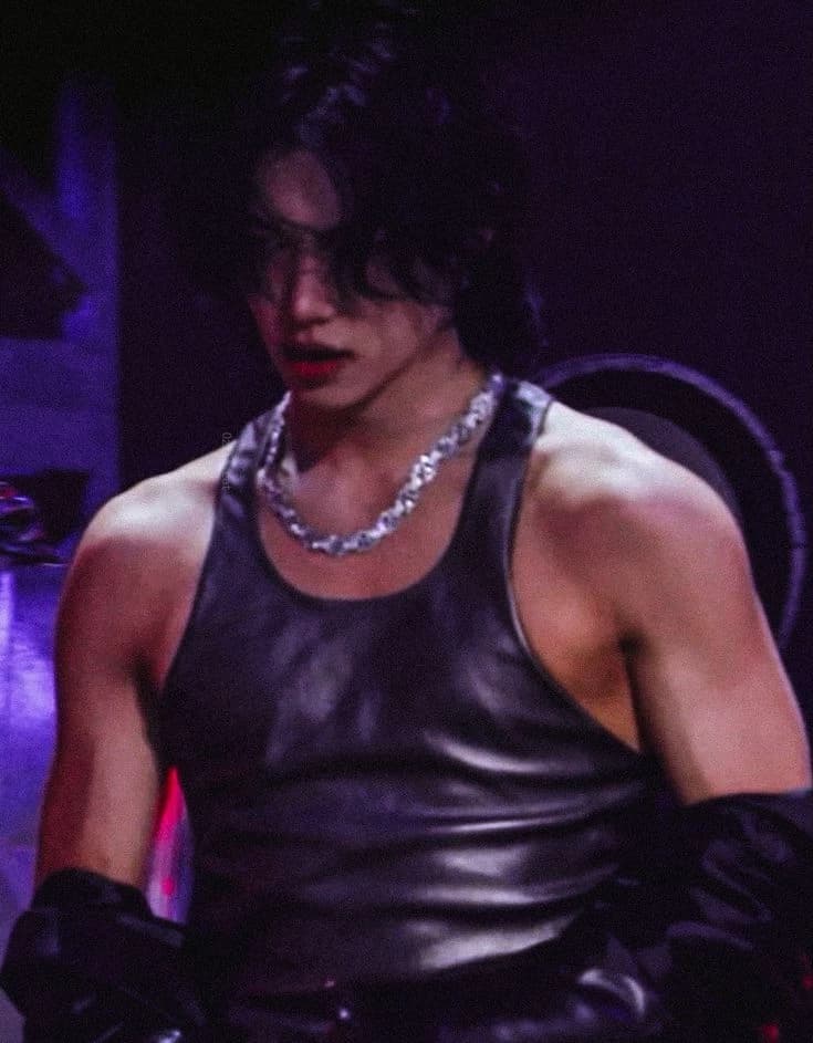 Lee felix thumbnail