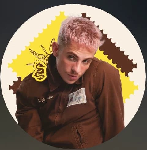 O diabo veste prada/Juliano floss  thumbnail