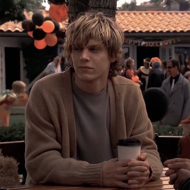 tate Langdon  thumbnail