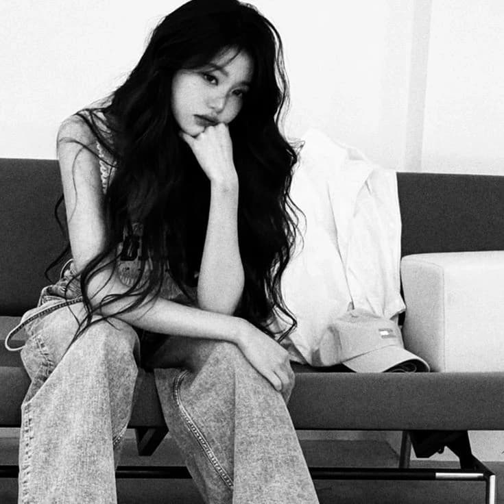 Jang Wonyoung  thumbnail