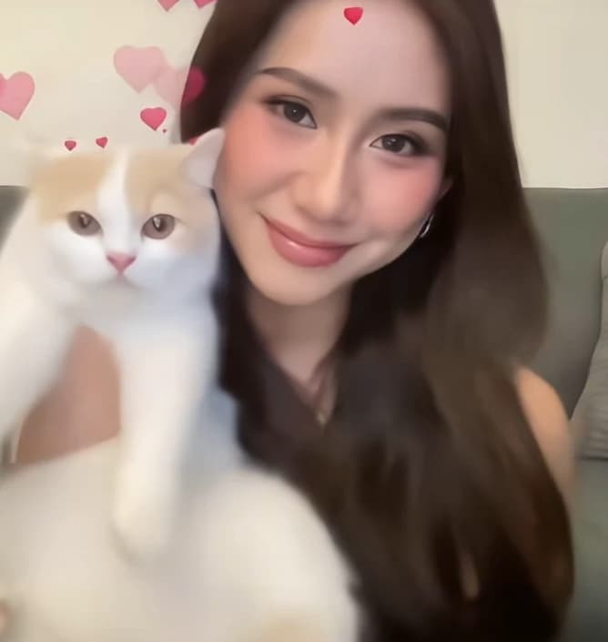 Sheena  thumbnail