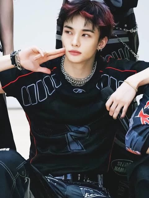 Hyunjin - Biker thumbnail