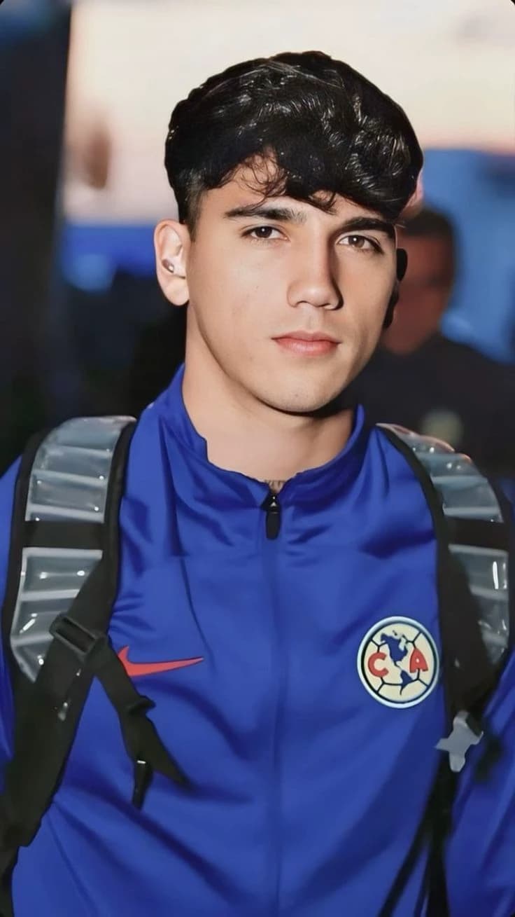 Kevin Alvarez  thumbnail