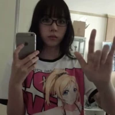 Lily thumbnail