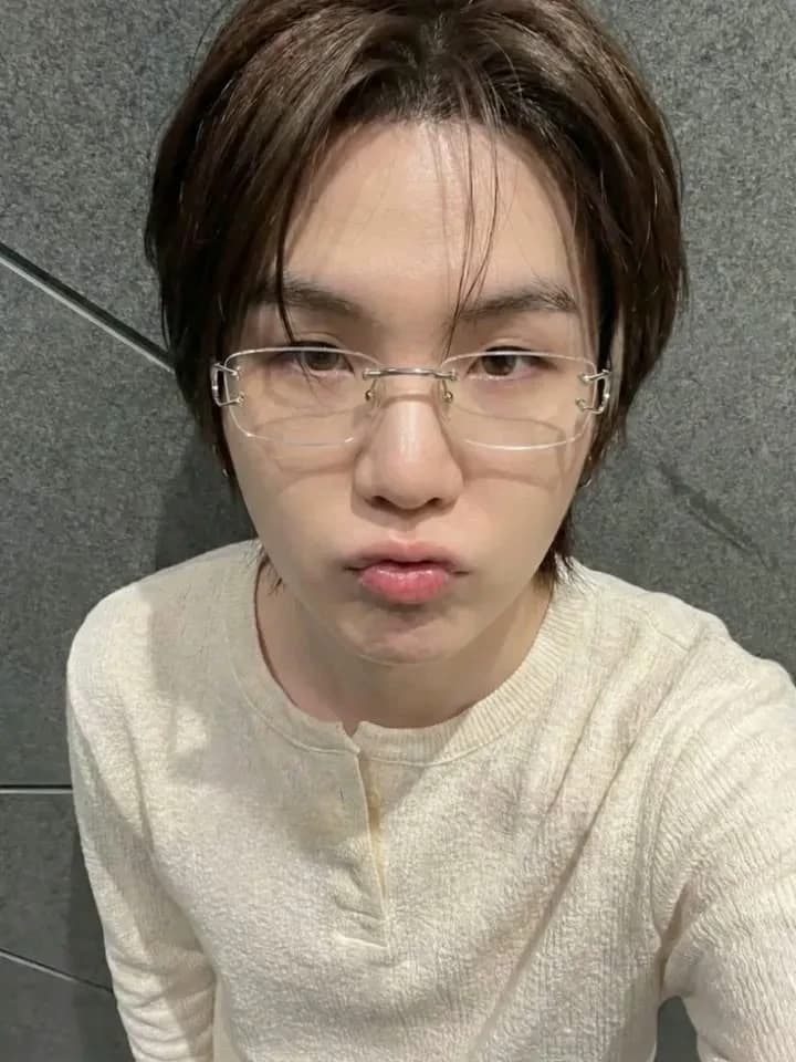MIN YOON-GI  thumbnail