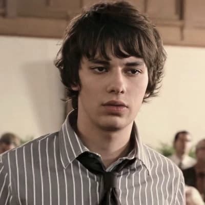 Devon Bostick thumbnail