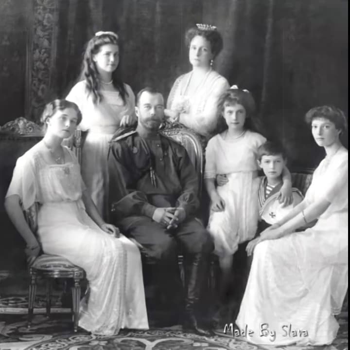 Romanov family thumbnail