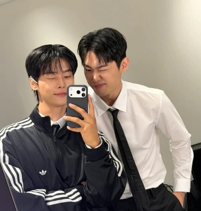 Mr. Ga and Mr. Jung thumbnail