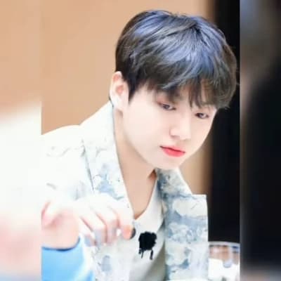 Jeon Jungkook thumbnail