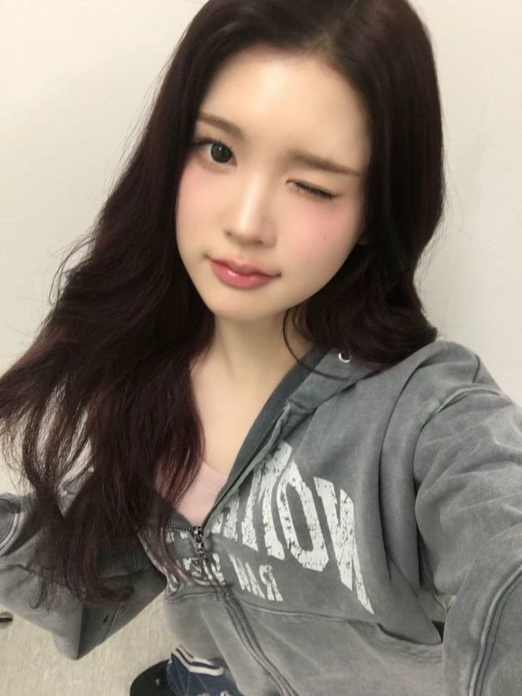 Eina (Roh Yu-na) thumbnail