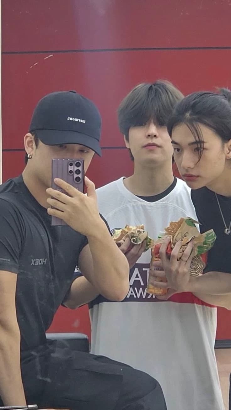 Changbin , Seungmin & ' Hyunjin. thumbnail