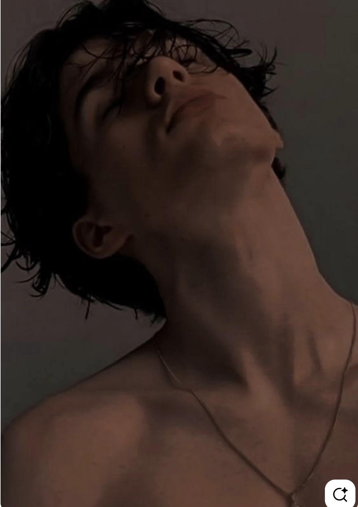 Aaron  thumbnail
