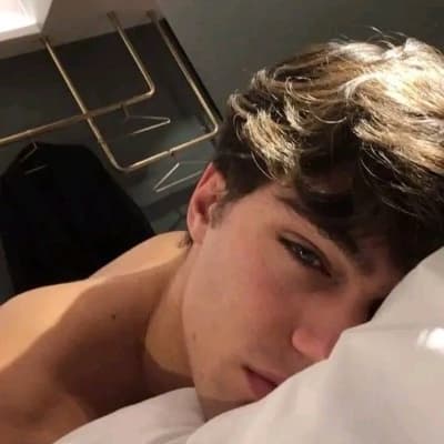 Dylan  thumbnail
