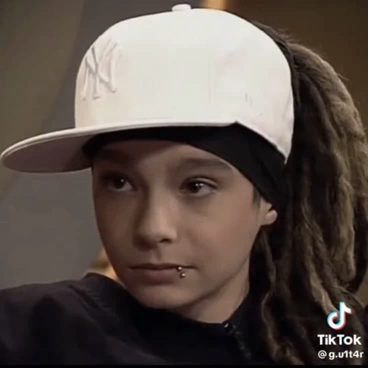 Tom Kaulitz  thumbnail