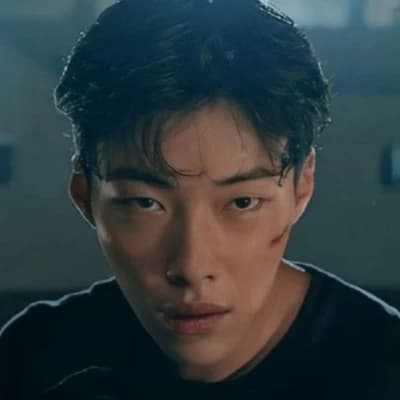 Kim Gun-woo thumbnail