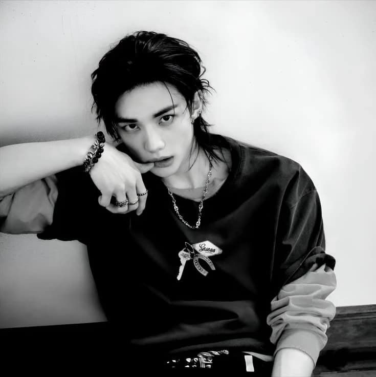 Hyunjin thumbnail