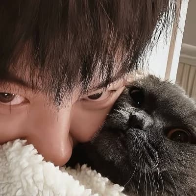 G-Dragon thumbnail
