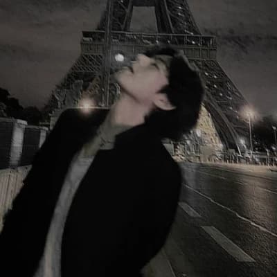 Kim Taehyung  thumbnail