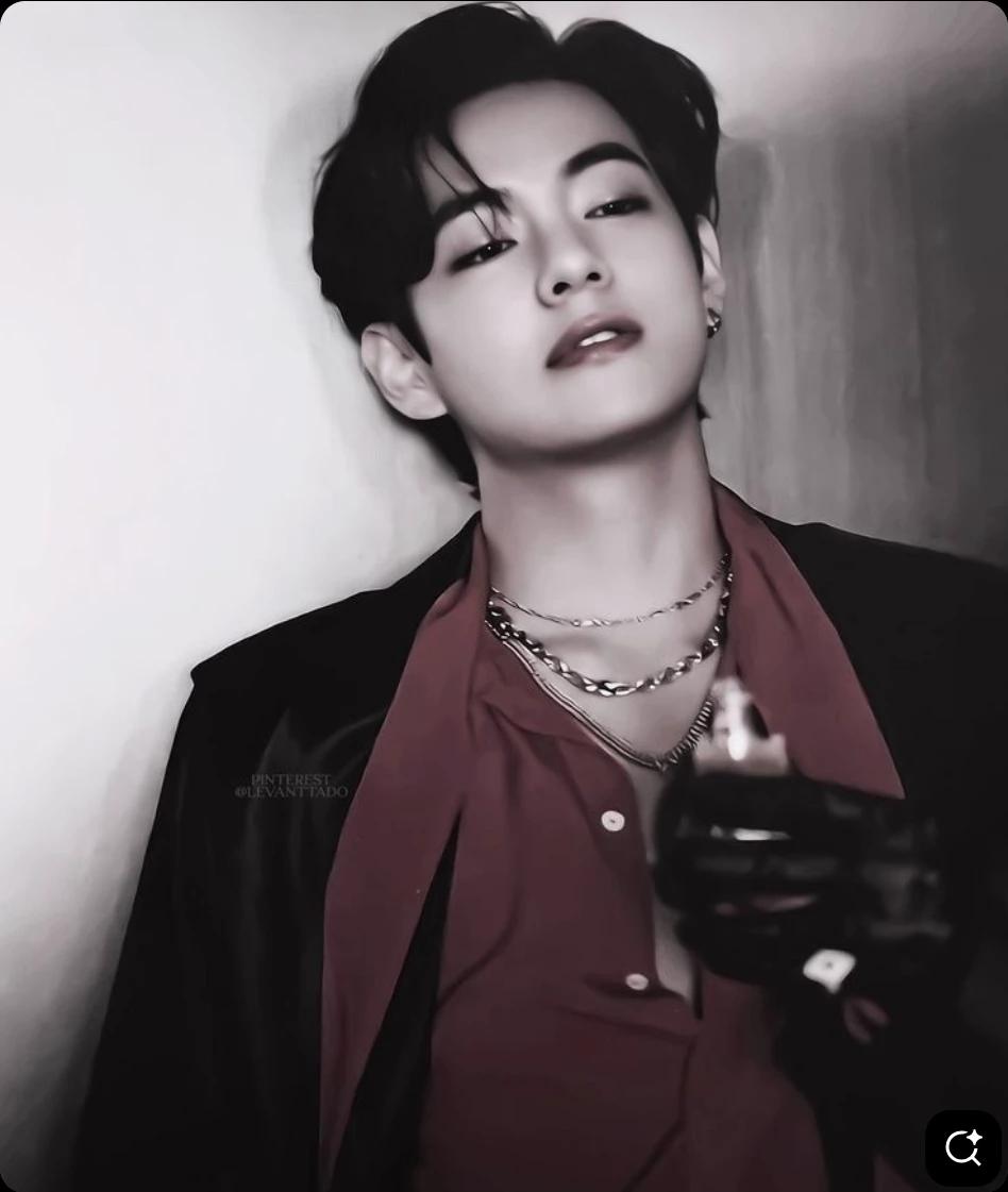 KIM TAEHYUNG  thumbnail