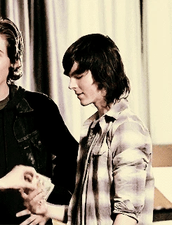 02 CARL GRIMES  thumbnail
