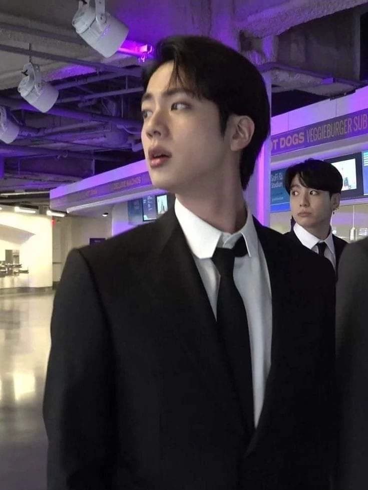 Seokjin tu esposo idol thumbnail
