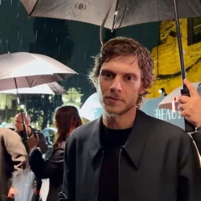 Evan peters  thumbnail