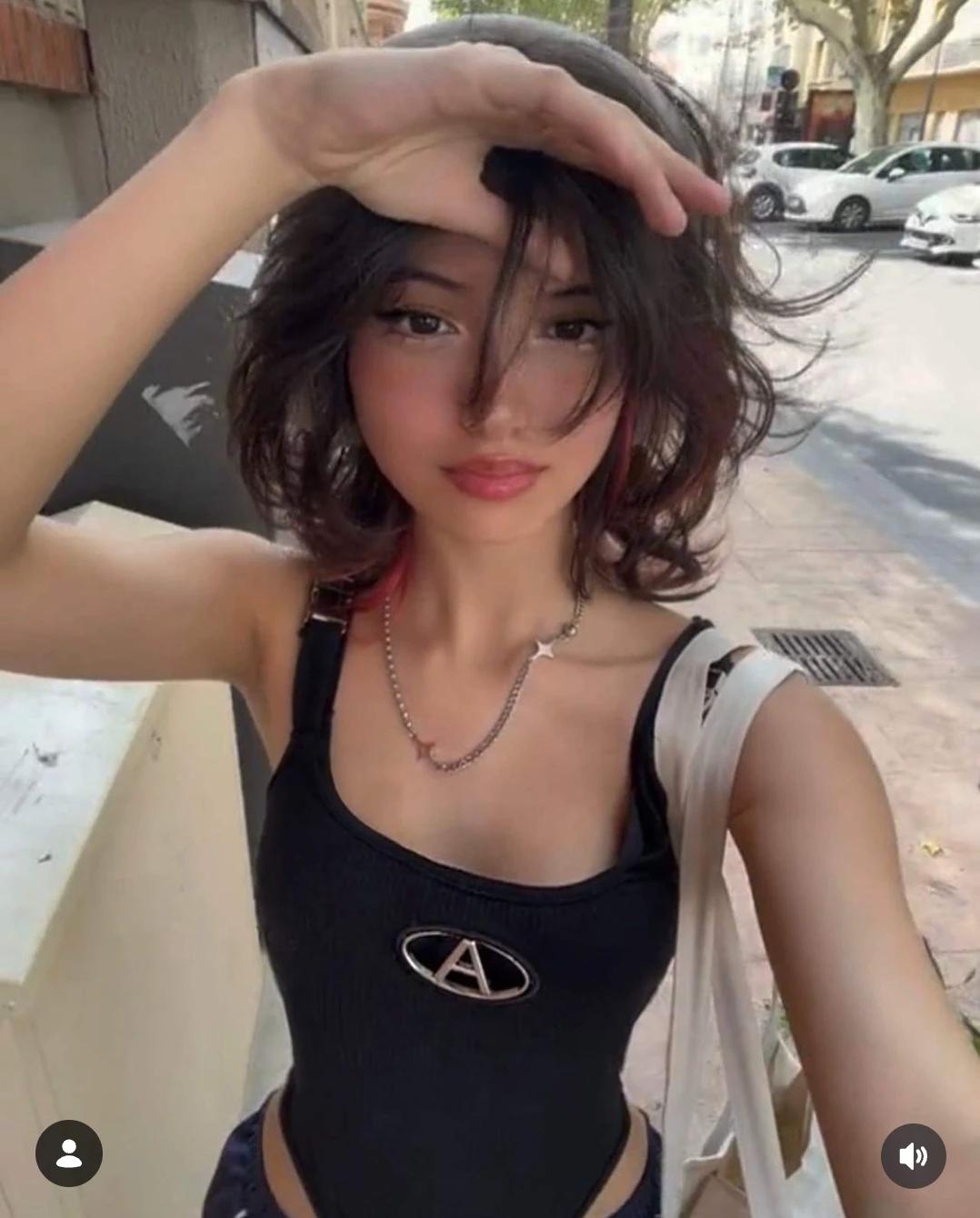 Sarah thumbnail