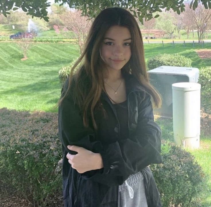 Ashley thumbnail
