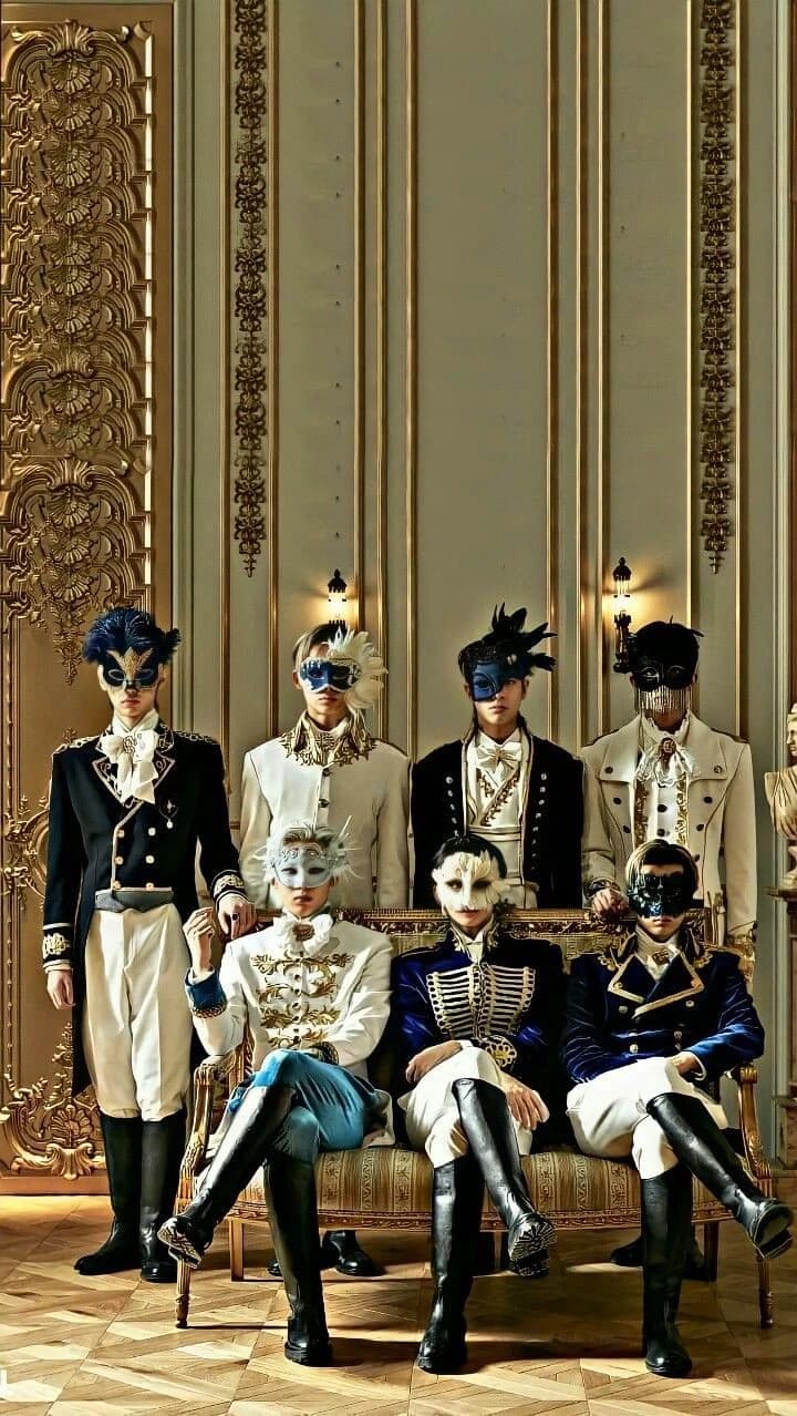EN-7 GROUP FULL OF NOBLE HEIRS thumbnail