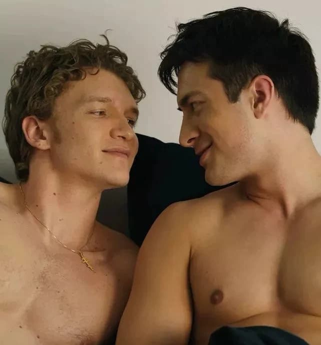 Ilya Rozanov and Shane Hollander thumbnail