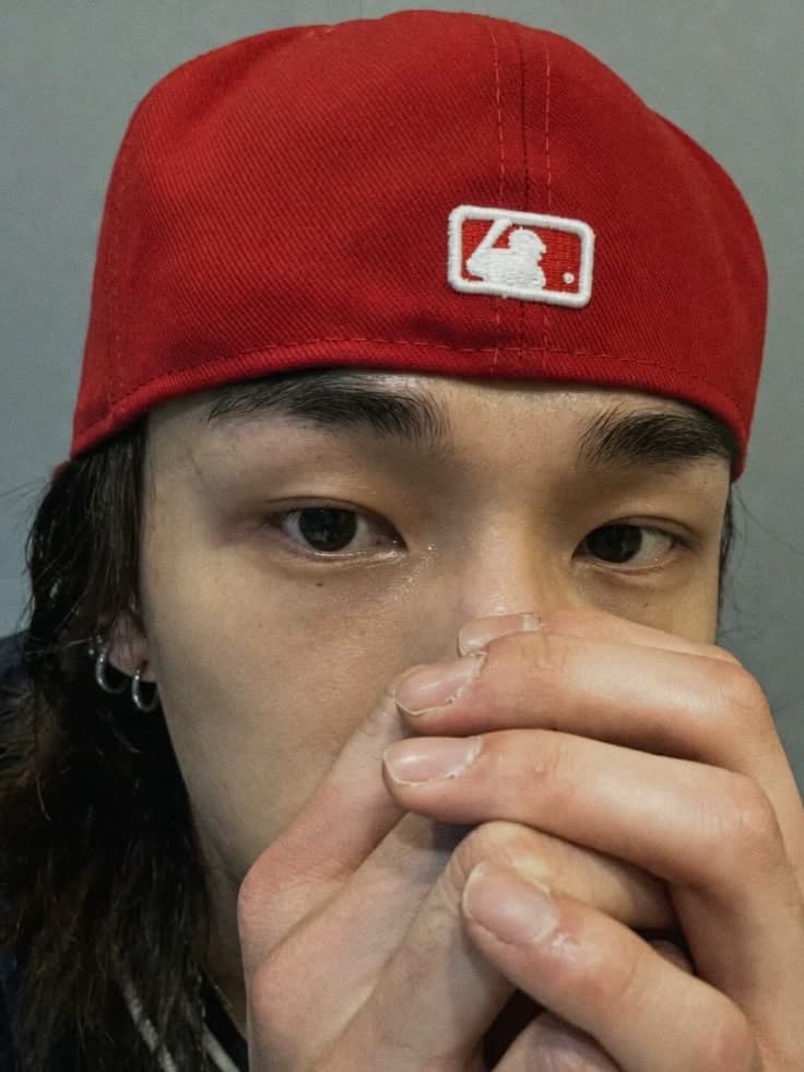Hwang Hyunjin thumbnail