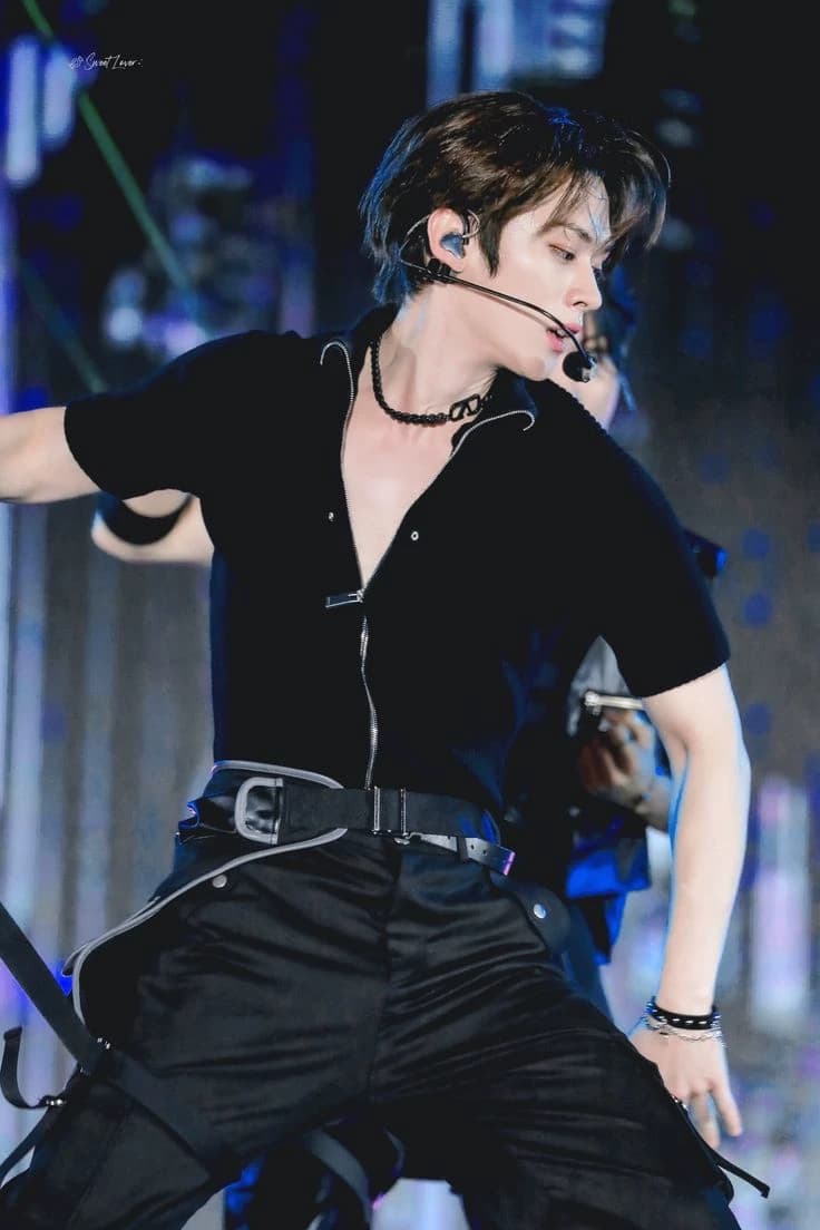 Lee Minho(Hyunho) thumbnail