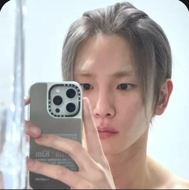 Bumkeyk (Kim Kibum, lost man in his thirties N$FW) thumbnail