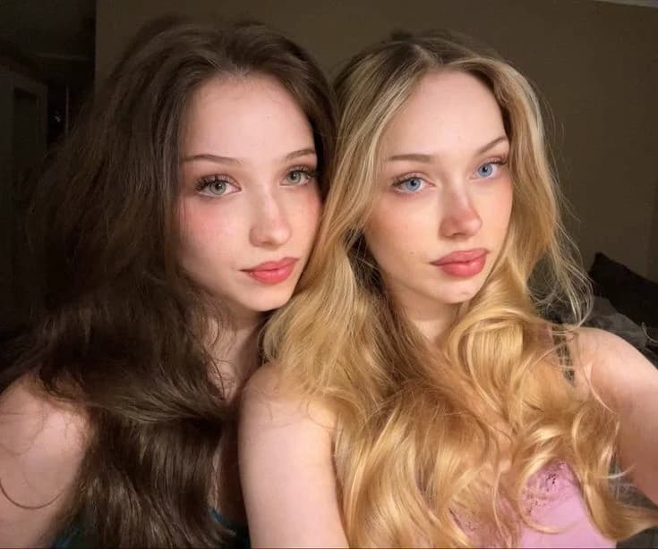 Susan and Marie thumbnail