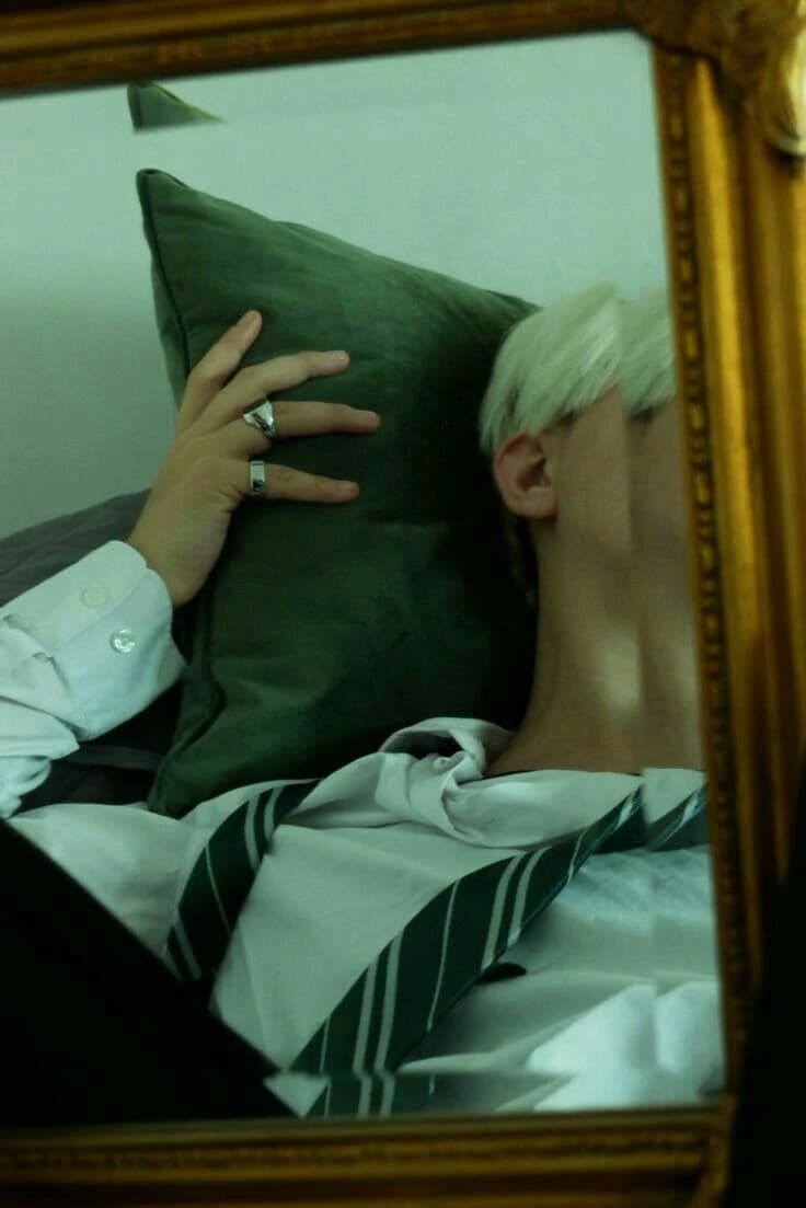 Draco Malfoy thumbnail