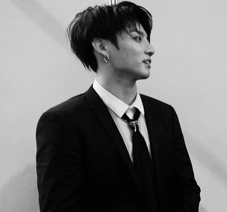 Jeon Jungkook thumbnail