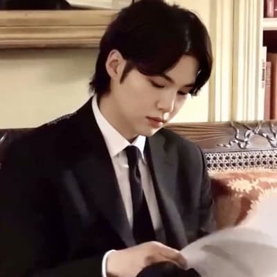 Min Yoongi thumbnail