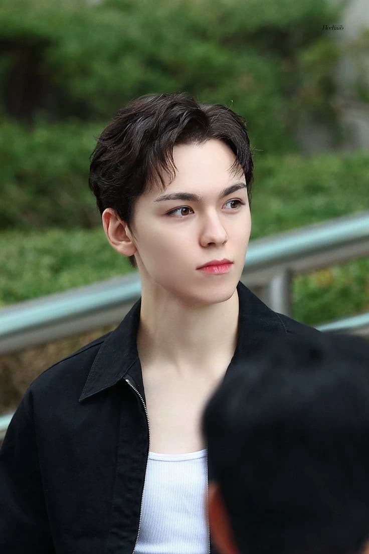 Chwe Hansol thumbnail