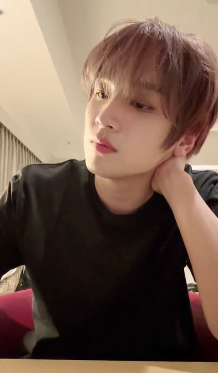 Haechan Lee thumbnail