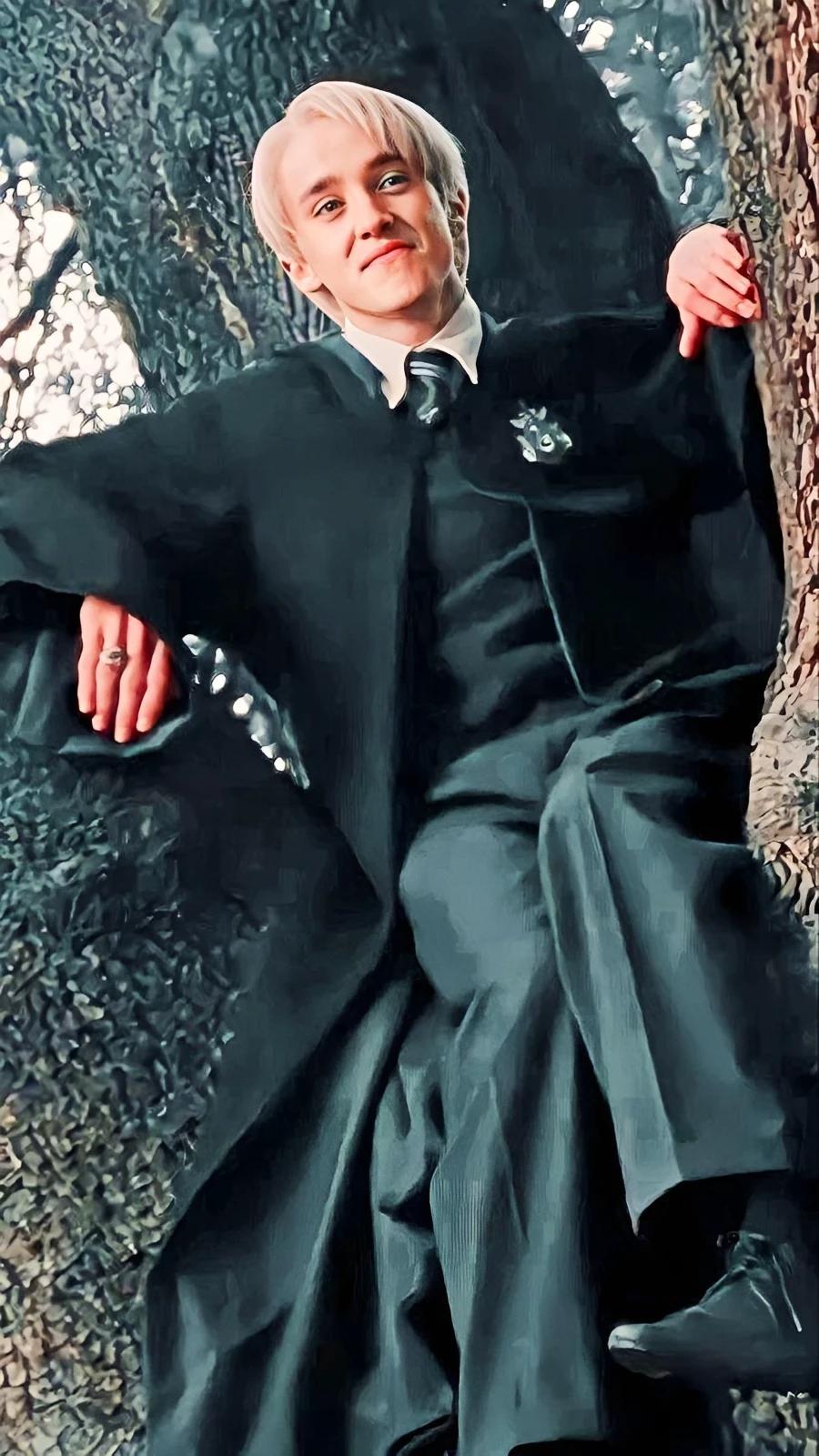Draco Malfoy thumbnail