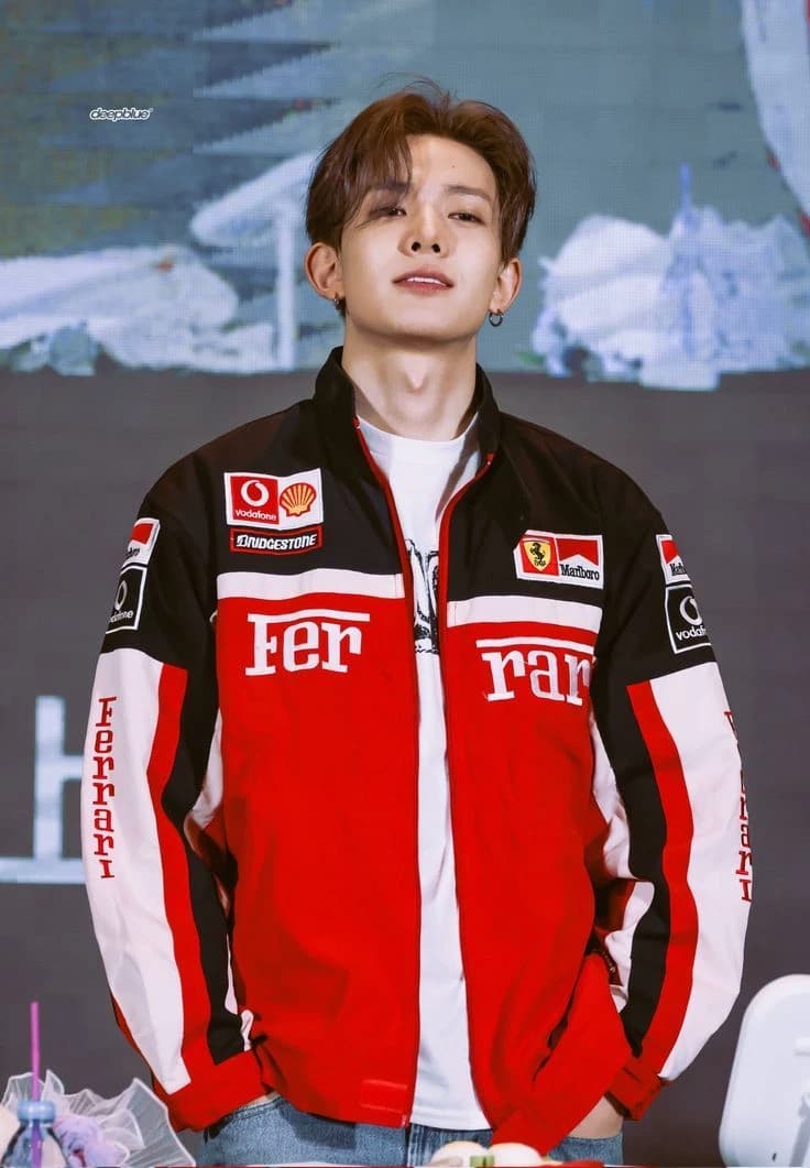 Lee Heeseung thumbnail