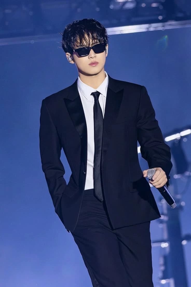 Kim Mingyu  thumbnail