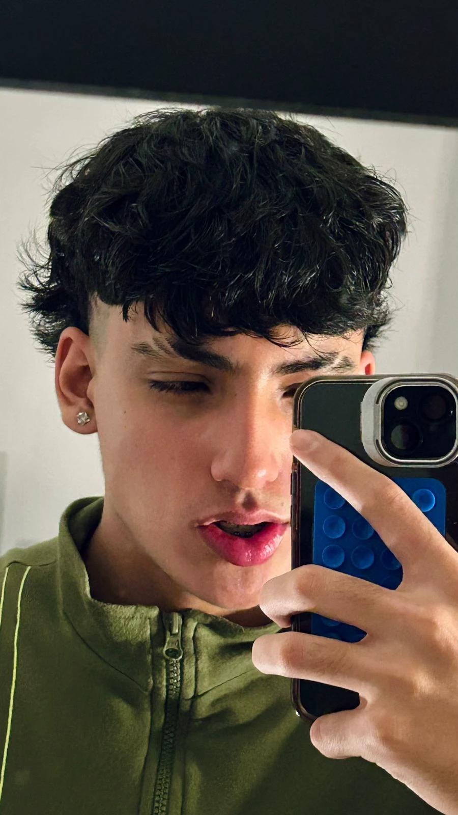 César thumbnail
