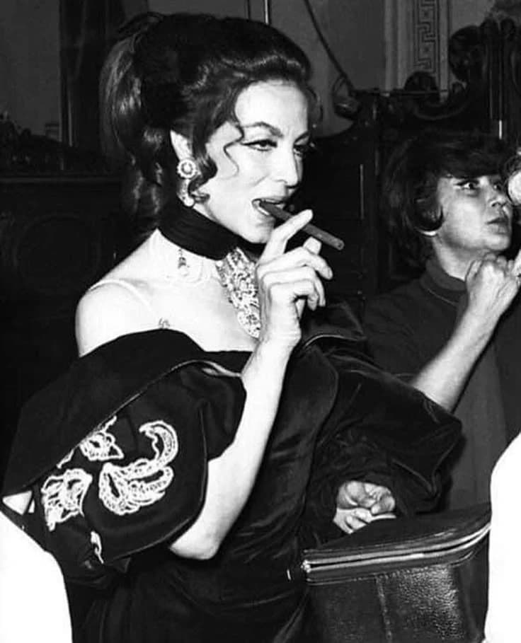 Maria Félix  thumbnail