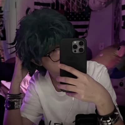 Izuku midoriya  thumbnail