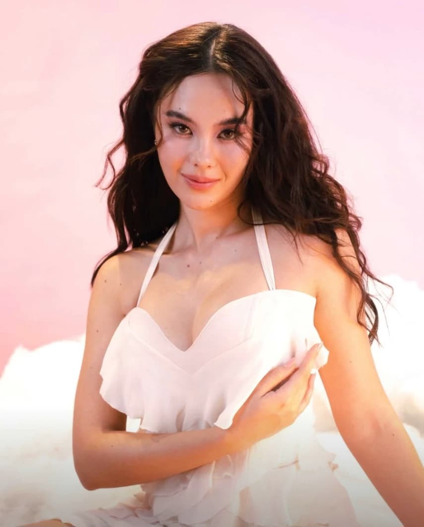 Catriona gray thumbnail