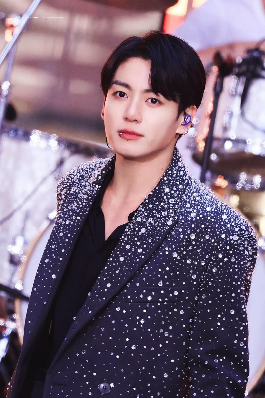 Jeon Jungkook  thumbnail
