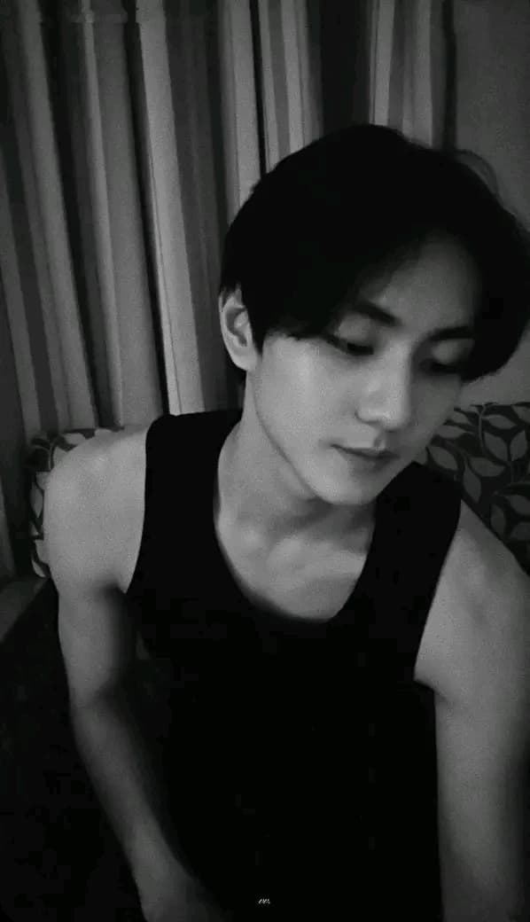 Yang Jungwon  thumbnail