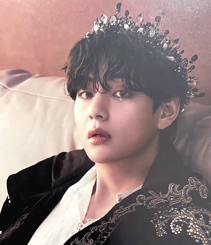 Kim taehyung  thumbnail